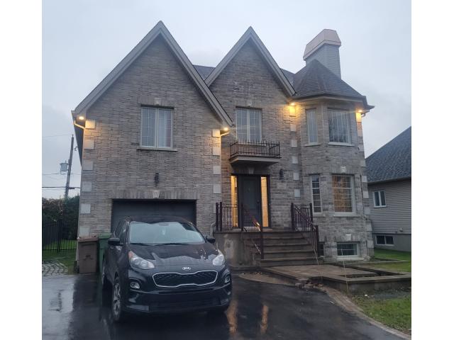 Magnifique maison à louer Quartier familial et paisible de Chambly (Quebec)