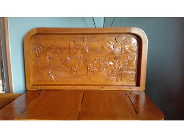 Photo Magnifique meuble chinois très ancien pouvant servir de bar ou de meuble tv,très bon état en bois ex image 1/4