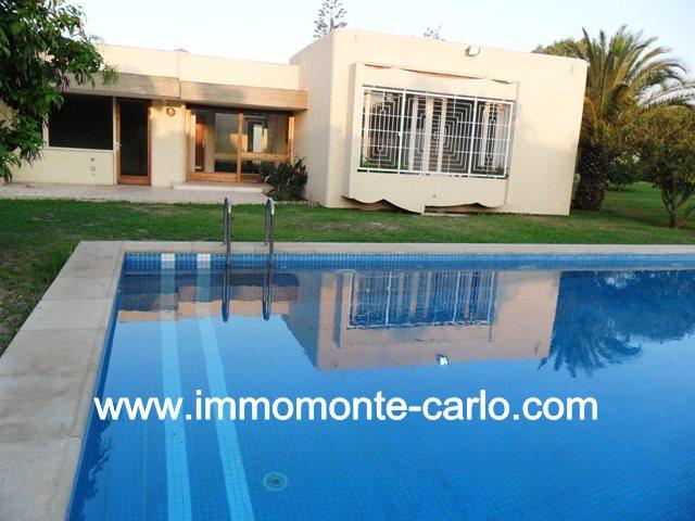 Photo Magnifique villa avec piscine et chauffage à Souissi RABAT image 1/6