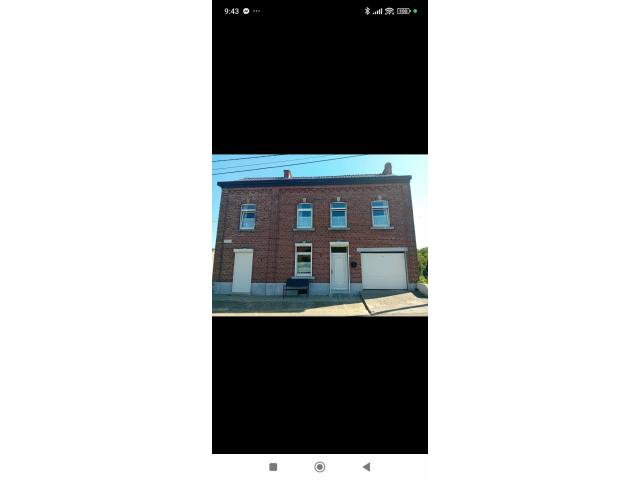 Photo Maison 4 façades a vendre  Franière image 1/6