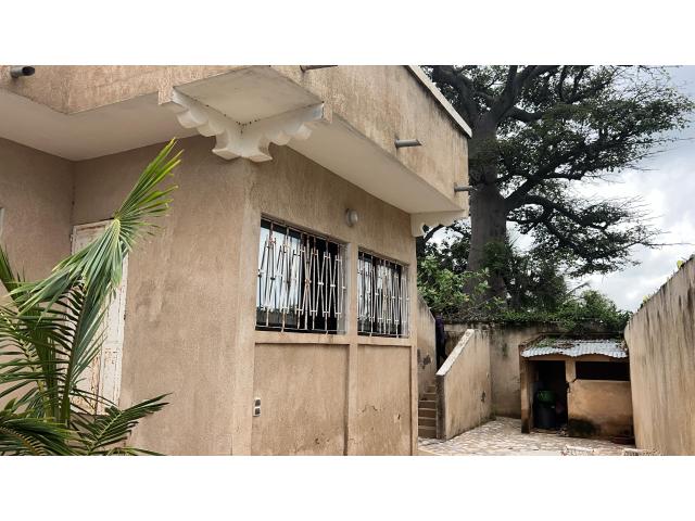 Maison à vendre à Warang Sénégal