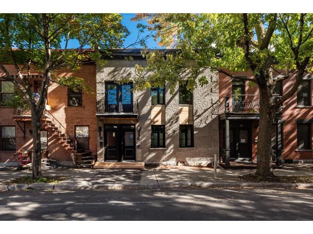 Maison contemporaine 2 étages Plateau-Mont-Royal (Montreal, quebec)