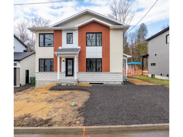 Maison neuve avec bachelor à louer Beauport 2950$/mois (Quebec)