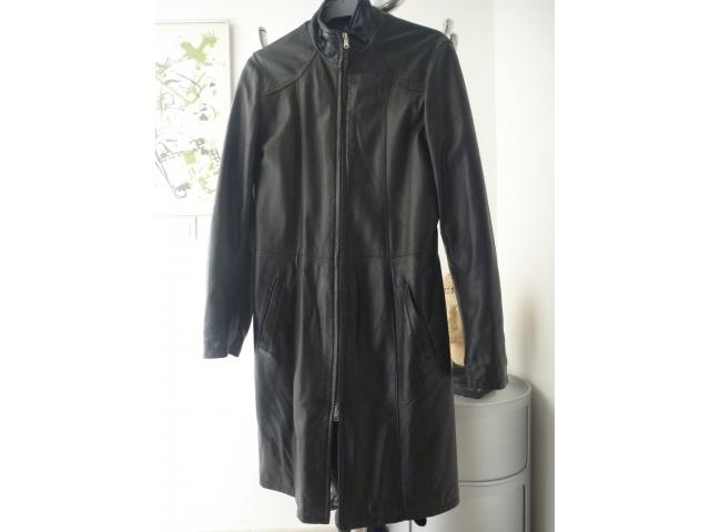 manteau cuir agneau noir avec fermeture éclair taille :38