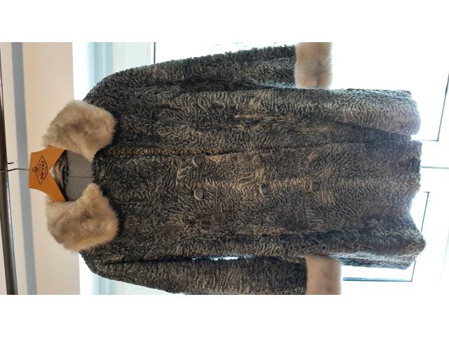 Manteau en astrakan