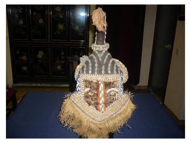 Masque royal Moshambwooy Kuba ( Congo RDC )