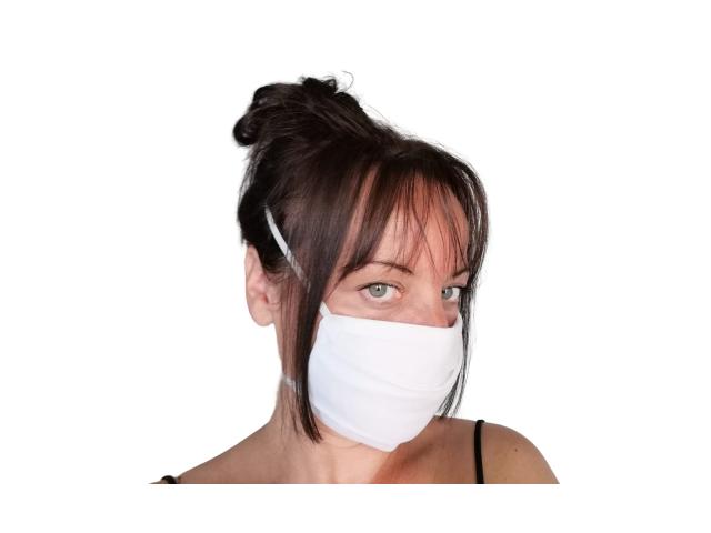 Photo Masques en tissu AFNOR et visières de protection faciale image 1/5