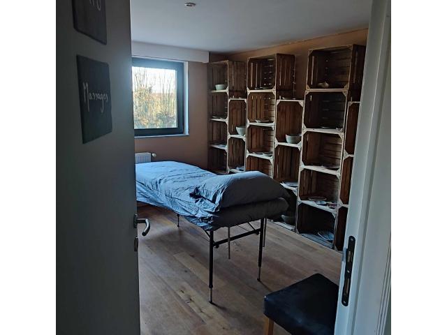 MASSAGES HARMONISANT  POUR FEMMES