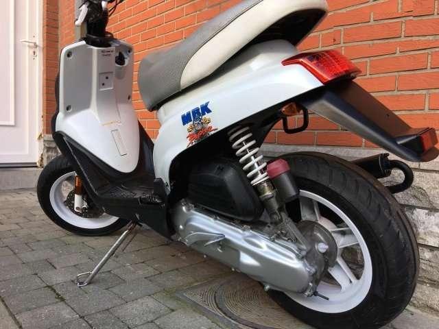mbk booster