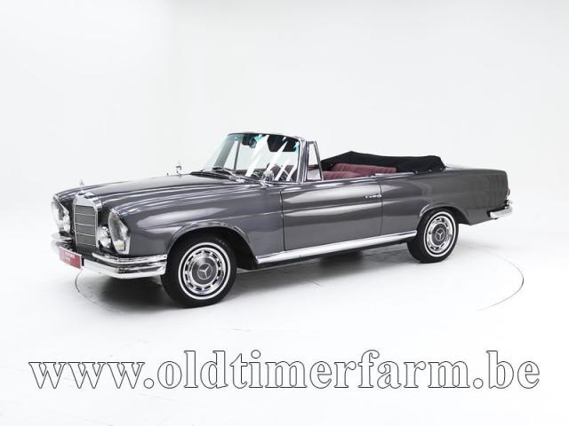 Photo Mercedes-Benz 220 SE '63 CH8952 image 1/6