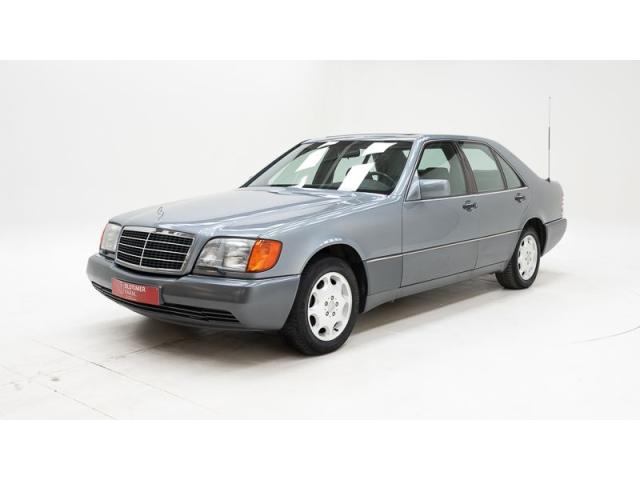 Photo Mercedes-Benz 300 SE '92 CH66350 image 1/6