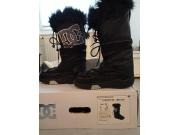 Annonce Moon Boots DC noires, modèle "Chalet"