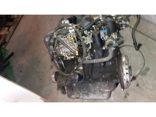 Photo moteur  306  405      turbo   diesel  135  mille klm    600€   envoi possible tel  06.27.57.73.96.   image 1/3