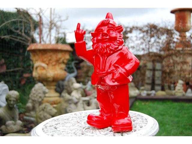 Nain de jardin 31 cm ,gnome humouristique (le doigt d'honneur).