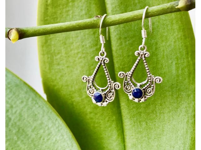 Photo NaturesGems Sapphire Earrings 100% Sterling Silver image 1/3