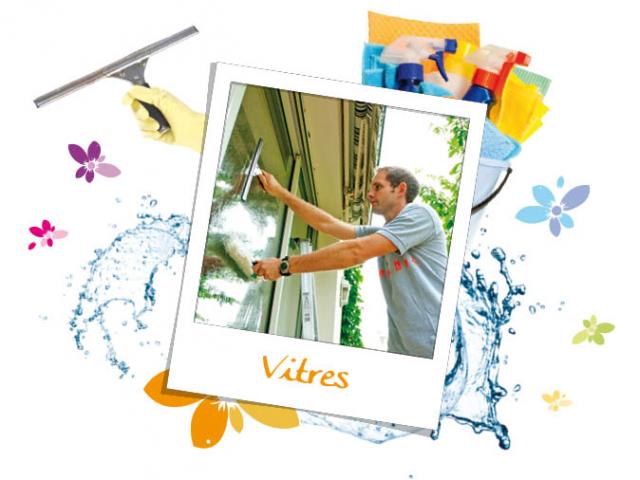 Photo Nettoyage de surfaces vitrées - Axeo Services Aubière image 1/3