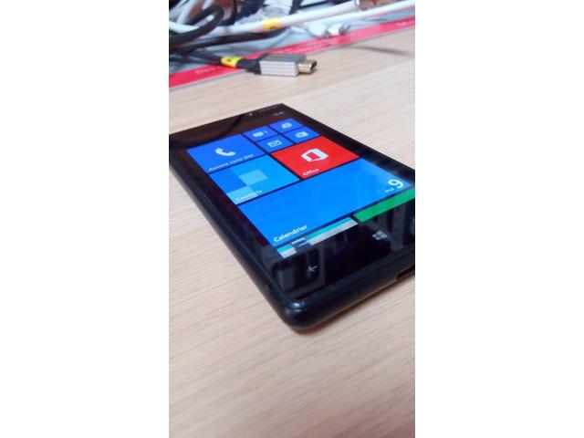 Photo Nokia Lumia 820 image 1/3