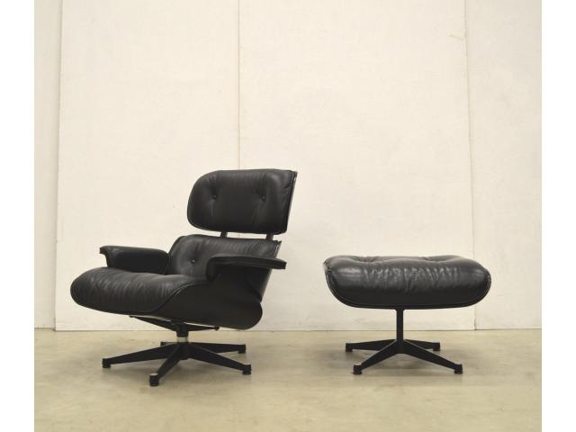 Orig. VITRA chaise et pouf Eames LOUNGE - cuir noir