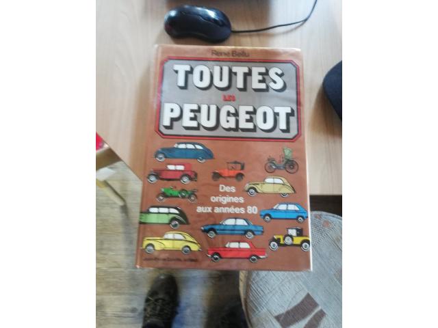 Ouvrage "histoire de la voiture Peugeot"