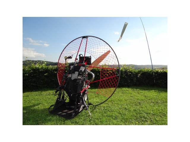 Photo Paramoteur Flymecc Skylight 110cc + voile SOL IMMATRICULEE image 1/4