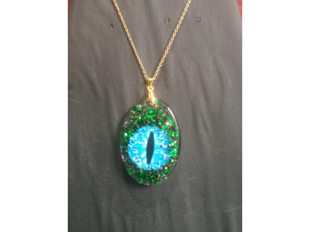 pendentif avec collier 50cm d'oré