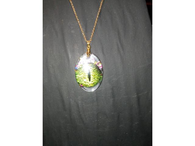 pendentif avec collier 50cm d'oré