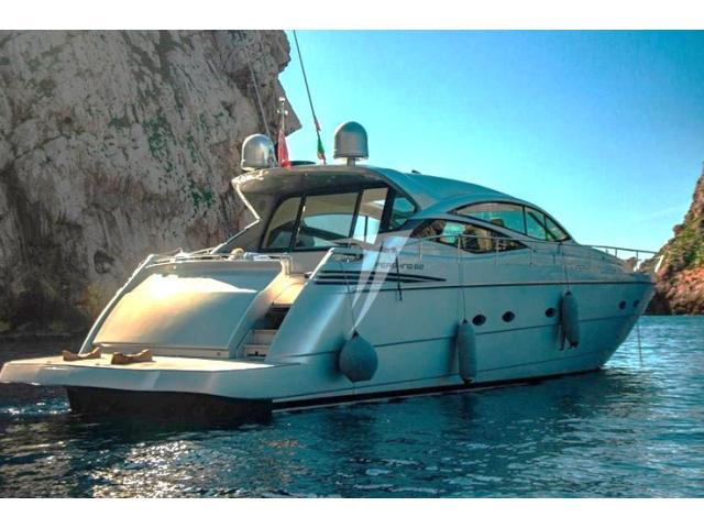 PERSHING 62