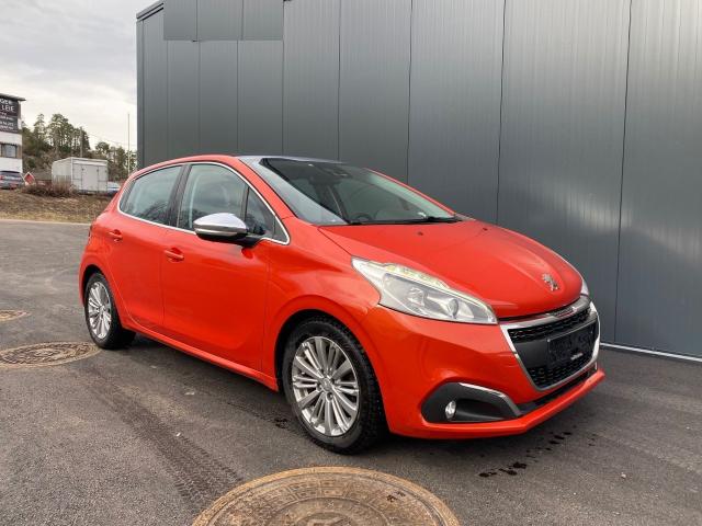 Peugeot 208 STYLE AUTOMAT PANORAMA NAVI CAMERA CRUISE