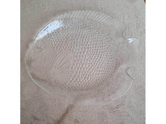 Plat en forme de poisson