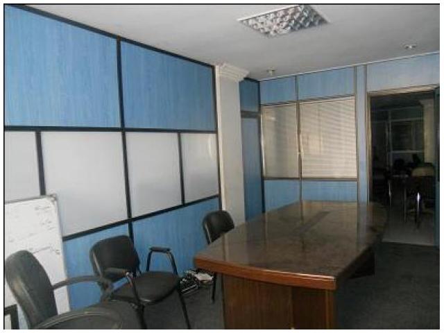 Plateau de bureau de 145 m2 a MAARIF