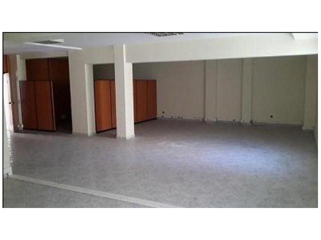 Plateau de bureau de 187 M2 a LUSITANIA