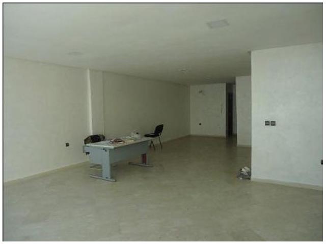 Plateau de bureau de 65 m2 a MAARIF EXTENSION