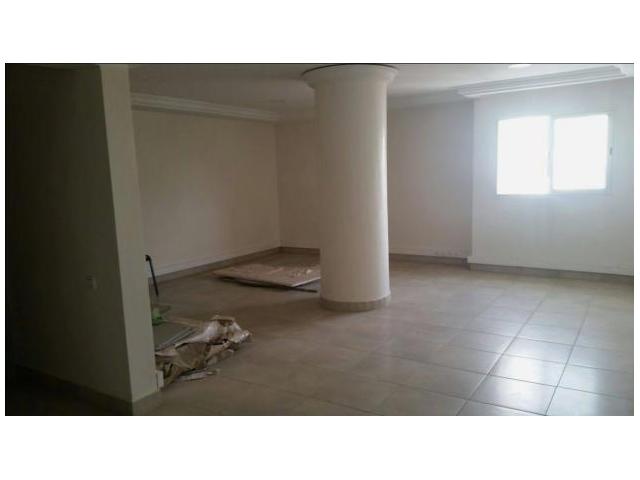 Plateu bureau open space a agdal