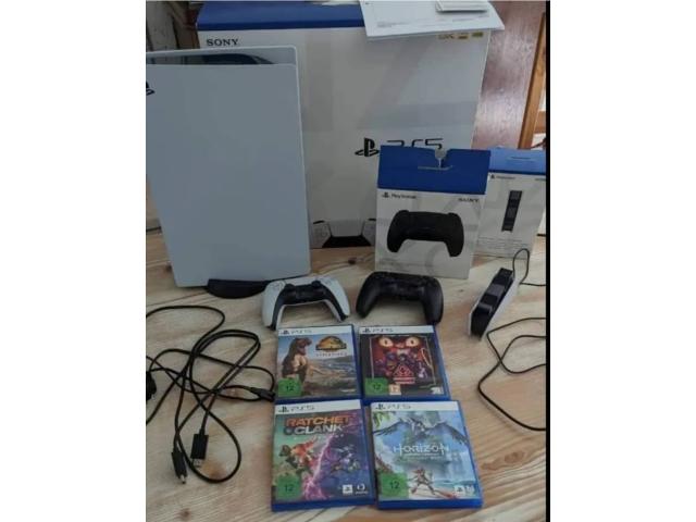Photo PlayStation 5 en bon état image 1/2