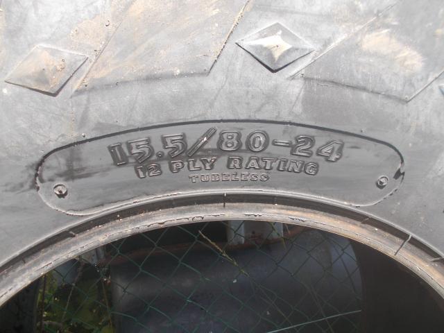 pneus goodyear 155/80.24 de 12 ply faire prix