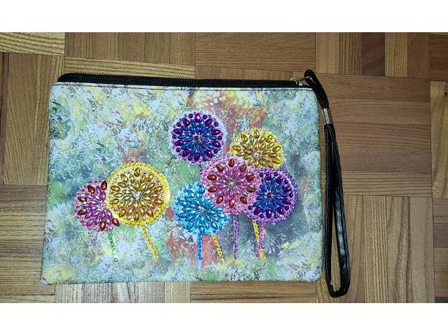 Photo Pochette PVC neuve "Fleurs colorées" diamond painting image 1/2