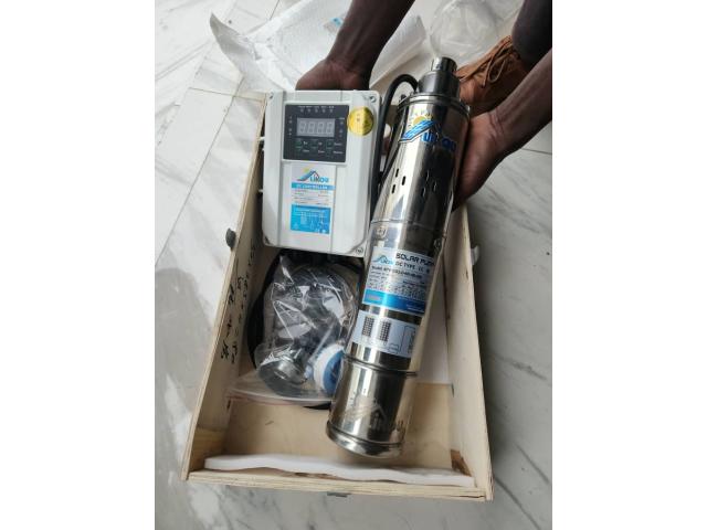 Photo POMPES SOLAIRES DE 3M3/H JUSQU'A 17M3/H A VENDRE. image 1/2