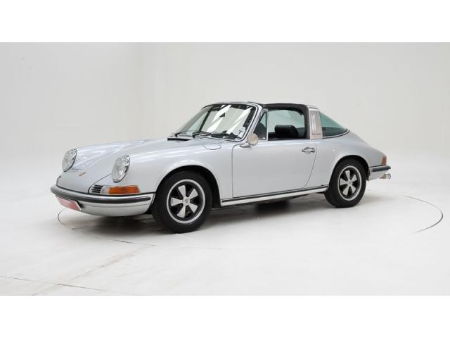 Photo Porsche 911 2.4 T/E Targa '71 CH10371 image 1/6