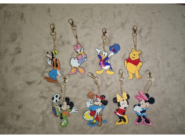 Porte-clés "Disney" en diamond painting neufs
