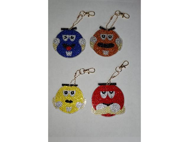 Porte-clés "M&ms'" en diamond painting neufs