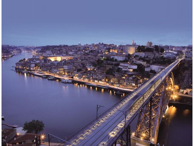 Portugal Porto/Gaia T1+   Balcon * Excellent prix  69.350 € A 9 Km de l´Aéroport