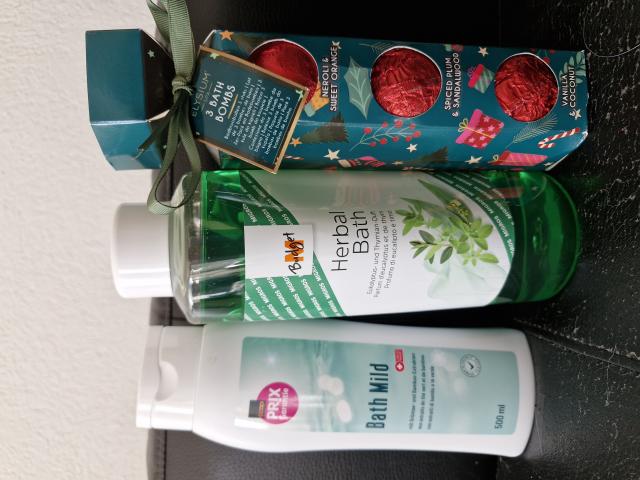 Produits et boules pour le bain