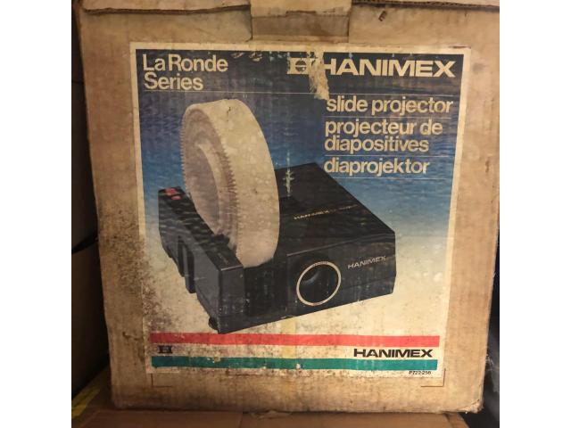 Projecteur de diapositives, Hanimex P722-256