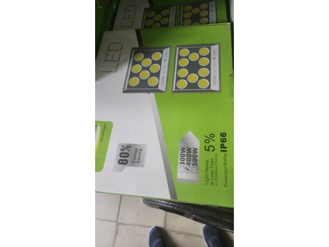 PROJECTEUR LED ELECTRIQUE IP66  AU SENEGAL
