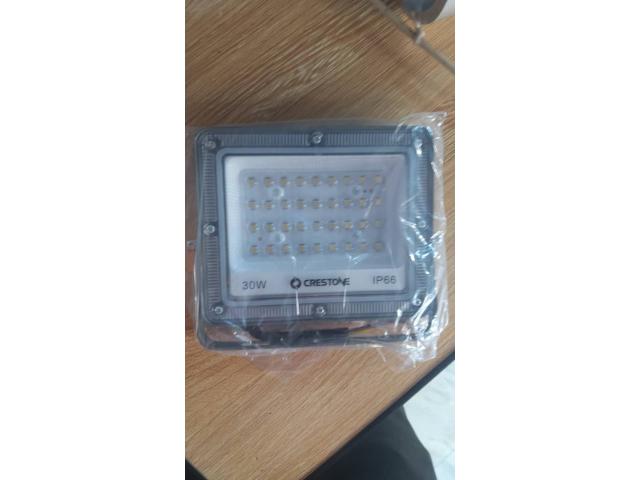 PROJECTEUR LED ELECTRIQUE IP66  AU SENEGAL