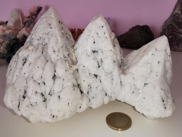 Quartz laiteux et pyrite-minéraux de collection