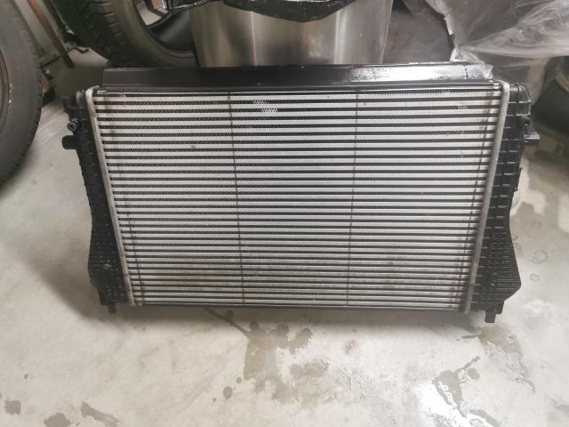 Photo Radiateur intercooler 3C0145805AN image 1/3