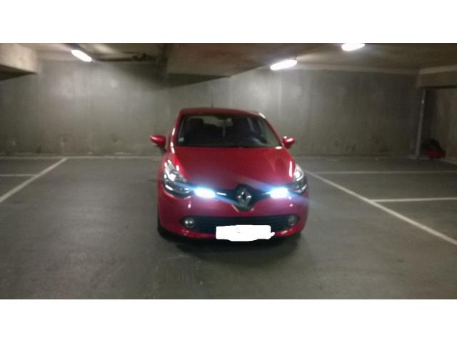 Renault Clio IV rouge 1.5 expression energy DCI 90