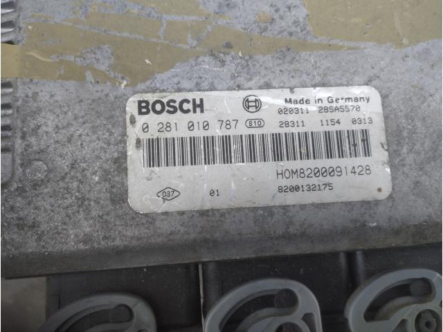 Renault Master II Calculateur moteur ECU 0281010787 28SA5570 H0M8200091428
