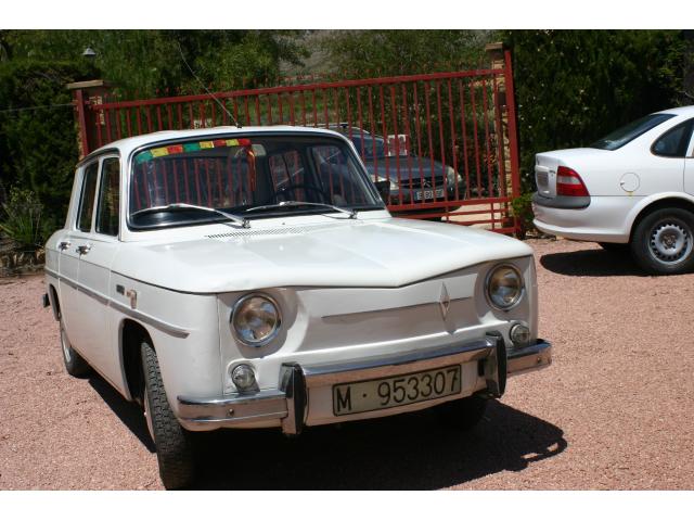 Renault R 8 Major